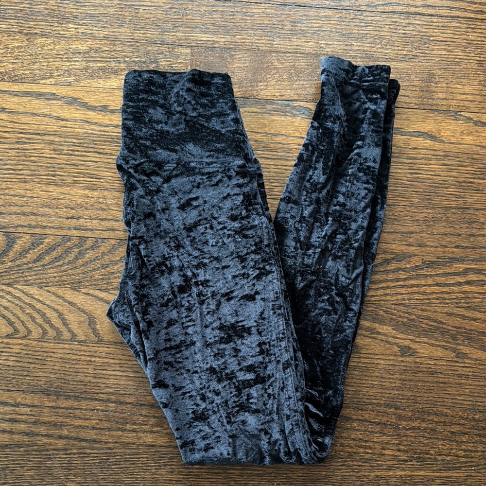 Lululemon Black Velvet Leggings